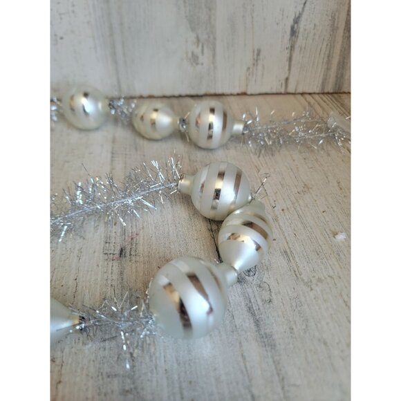 Vintage ball blown glass Garland silver stripe Xmas home decor - Picture 10 of 12